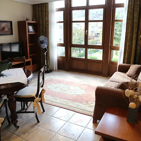 La Pontiga *** Apartment